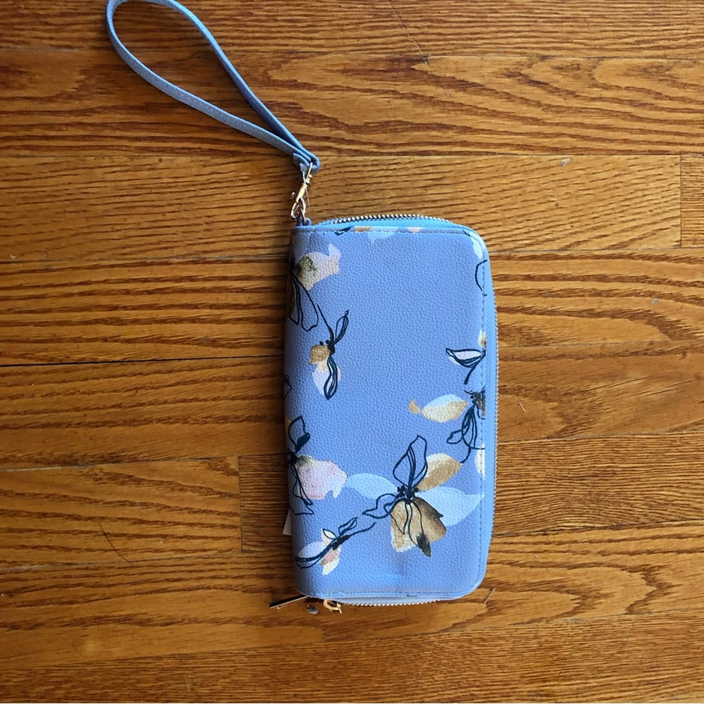 Spring wristlet - Picture 3 of 3